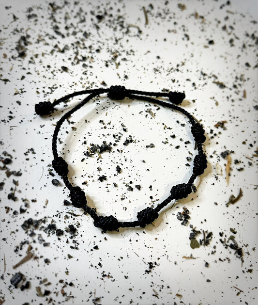 Fixed 7 Knot Black Bracelet